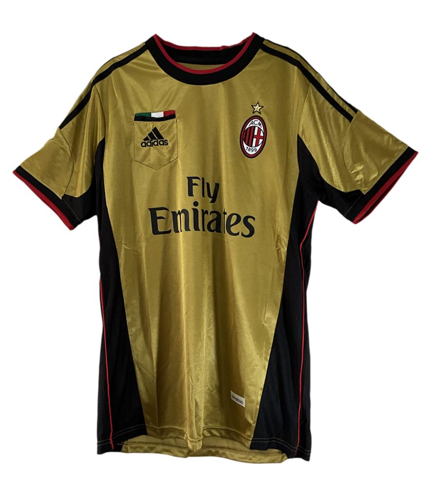 Home ac milan 2013 dorada (1)
